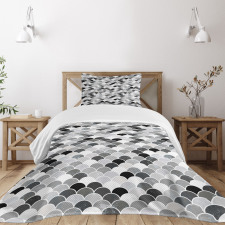 Squama Motif and Scales Bedspread Set