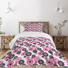 Old Fashioned Blooming Bedspread Set