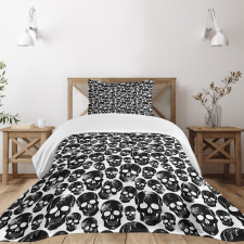 Grunge Black Skulls Bedspread Set