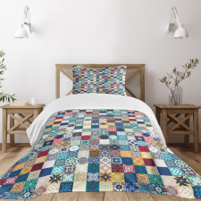 Ornate Patchwork Motif Bedspread Set