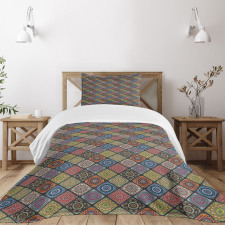 Circles in Rectangles Bedspread Set