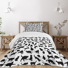 Silhouettes in Black Bedspread Set