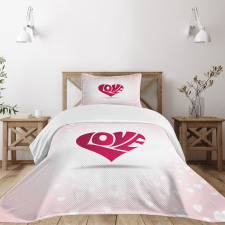 Heart Background Ornate Bedspread Set