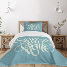 Grunge Letters Bedspread Set