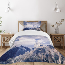 Craggy Peaks Mountains Bedspread Set