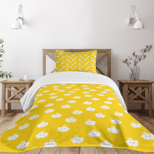 Cloud Motif Bedspread Set