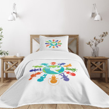 Children Pigeon Planet Bedspread Set