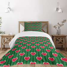 Love Pattern Bedspread Set