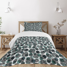 Abstract Dots Foliage Bedspread Set