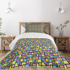 Retro Shapes Pattern Bedspread Set