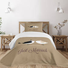 Just Married Birds Kiss Bedspread Set