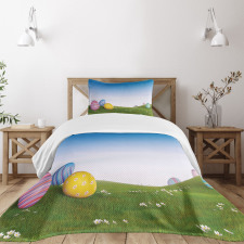 Eggs on the Hills Spring Bedspread Set