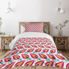 Traditional Tulip Flora Bedspread Set