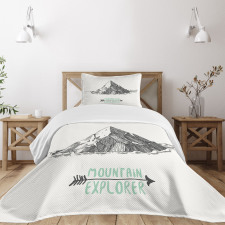 Sketch Mountain Arrow Bedspread Set
