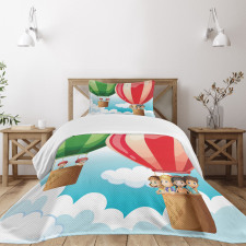 Children in Balloons Bedspread Set