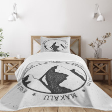 Greyscale Mountain Design Bedspread Set