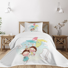 Happy Kids Playing Bedspread Set