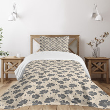 Sketch Buds and Flowers Bedspread Set