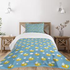 Bees Wings Big Eyes Doodle Bedspread Set