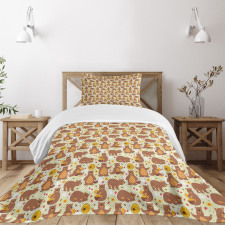 Grizzly Bear Eating Honey Bedspread Set