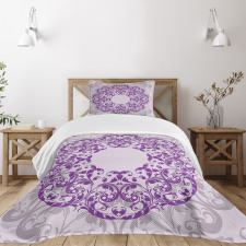 Oval Frame Bedspread Set