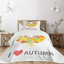 Maple Leaves with Heart Bedspread Set