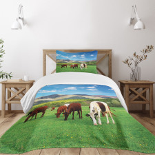 Cow Nature Composition Bedspread Set