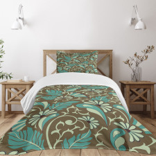 Feathers and Droplets Bedspread Set