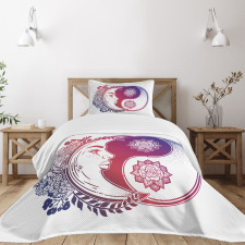 Oriental Crescent Moon Bedspread Set