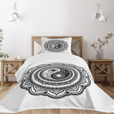 Folk Mandala Bedspread Set