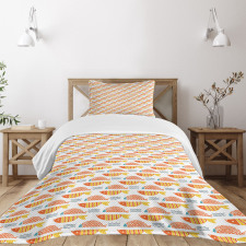 Fish Scales and Waves Bedspread Set