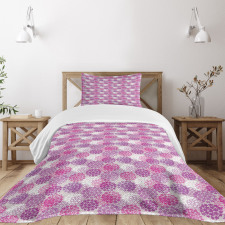 Overlapped Spring Petals Bedspread Set