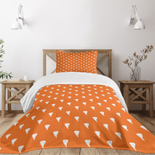 Whirlwind Pattern on Orange Bedspread Set