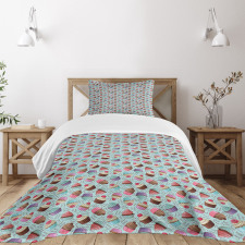 Pastry Cakes Calligraphy Bedspread Set