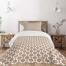 Tall Stems with Leaf Motifs Bedspread Set