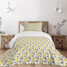 Modern and Abstract Flowers Bedspread Set