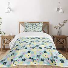 Pastel Tone Abstract Petals Bedspread Set