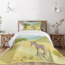 Wildlife Habitat Flat Design Bedspread Set