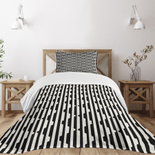 Retro Lines and Triangles Bedspread Set