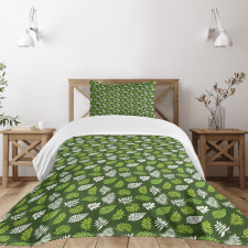 Palm Jungle Leafage on Green Bedspread Set