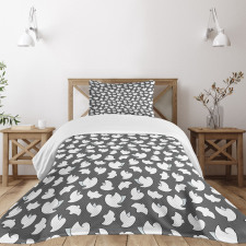 Flying Doves Wings Bedspread Set