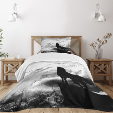 Howling Under Full Moon Bedspread Set