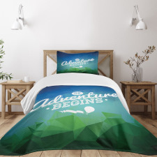 Polygonal Composition Shapes Bedspread Set