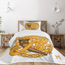 Drinking Horn and Woven Motif Bedspread Set