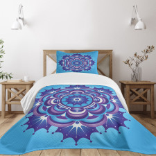 Middle Eastern Motif Petals Bedspread Set