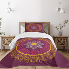 Ornamental Vintage Design Bedspread Set