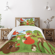 Happy Animals in Forest Bedspread Set