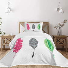 Funky Sketched 3 Plumes Bedspread Set