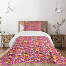 Tasty Cakes with Scatters Bedspread Set