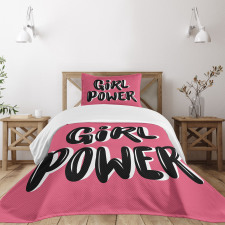 Chunky and Pop Text Bedspread Set